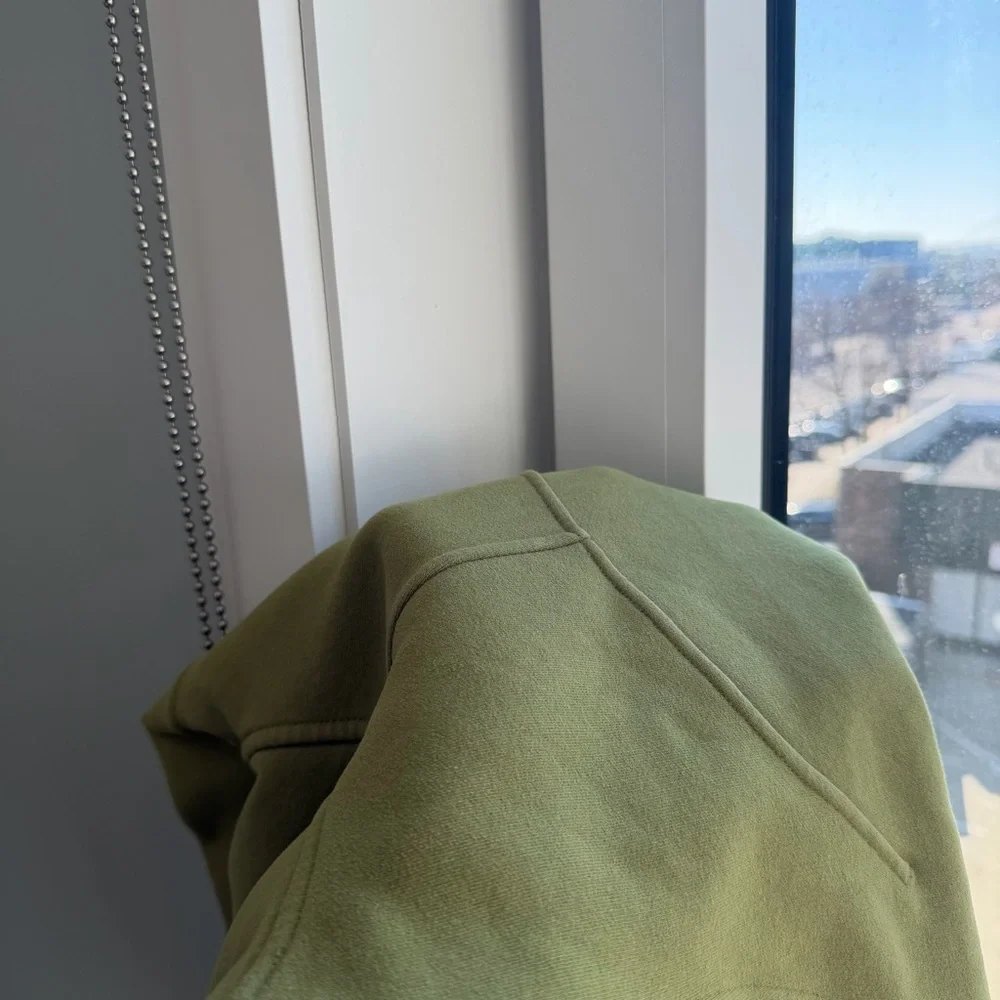 Lululemon Loungeful Hoodie